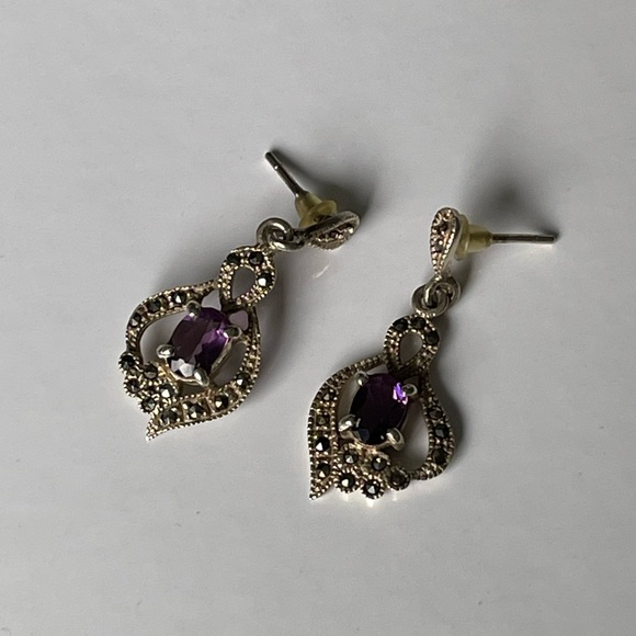 Vintage Earrings and Ring Set - Picture 5 of 7